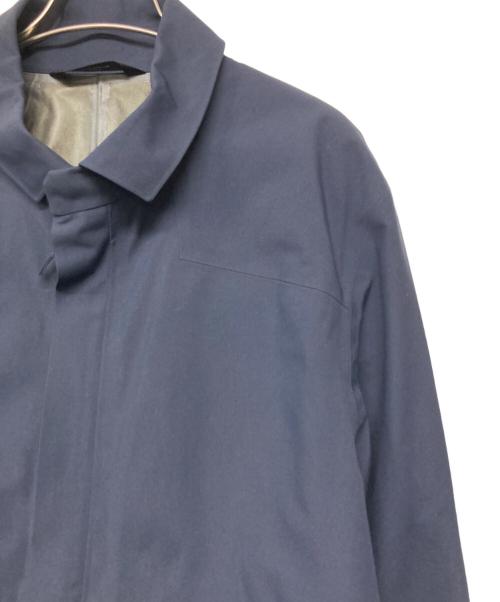 ARC'TERYX（アークテリクス）ARC'TERYX (アークテリクス) KEPPEL TRENCH COAT ネイビー サイズ:Mの古着・服飾アイテム
