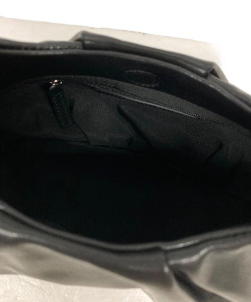 ROH SEOUL（ローソウル）ROH SEOUL (ローソウル) Lua tote bag ブラックの古着・服飾アイテム