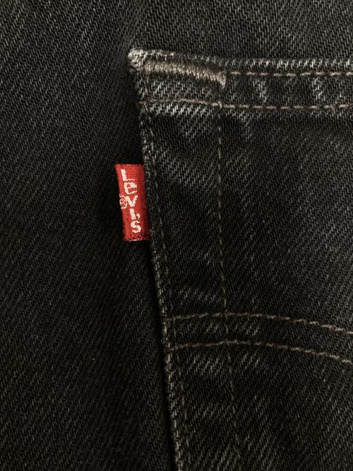 LEVI'S（リーバイス）LEVI'S (リーバイス) 後染めデニムパンツ ブラック サイズ:W30 L34の古着・服飾アイテム
