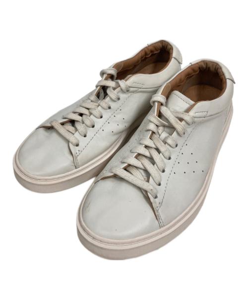 CLARKS（クラークス）CLARKS (クラークス) ローカットスニーカー ホワイト サイズ:25.5の古着・服飾アイテム