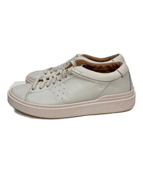 CLARKS（クラークス）CLARKS (クラークス) ローカットスニーカー ホワイト サイズ:25.5の古着・服飾アイテム