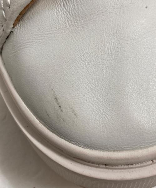 CLARKS（クラークス）CLARKS (クラークス) ローカットスニーカー ホワイト サイズ:25.5の古着・服飾アイテム