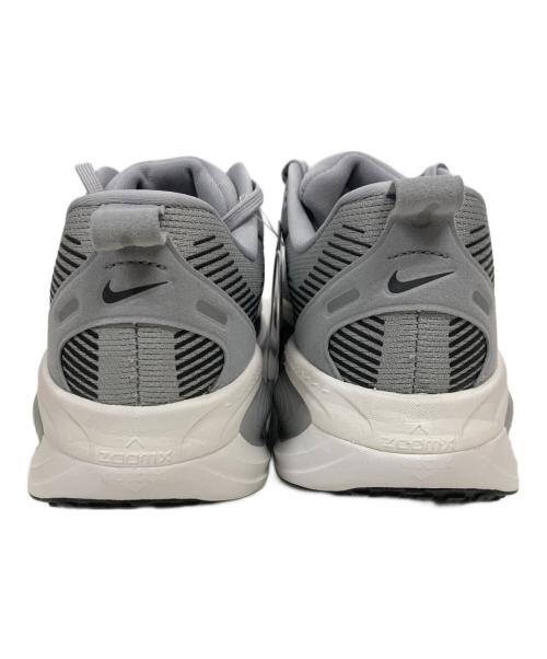 NIKE（ナイキ）NIKE (ナイキ) Vomero 18 グレー サイズ:27.5cmの古着・服飾アイテム