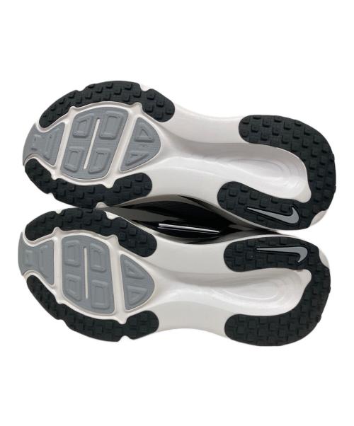 NIKE（ナイキ）NIKE (ナイキ) Vomero 18 グレー サイズ:27.5cmの古着・服飾アイテム