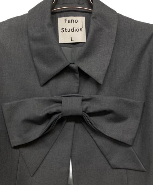 Fano Studios（ファノ ストゥディオズ）Fano Studios (ファノ ストゥディオズ) リボンジャケット グレー サイズ:Lの古着・服飾アイテム