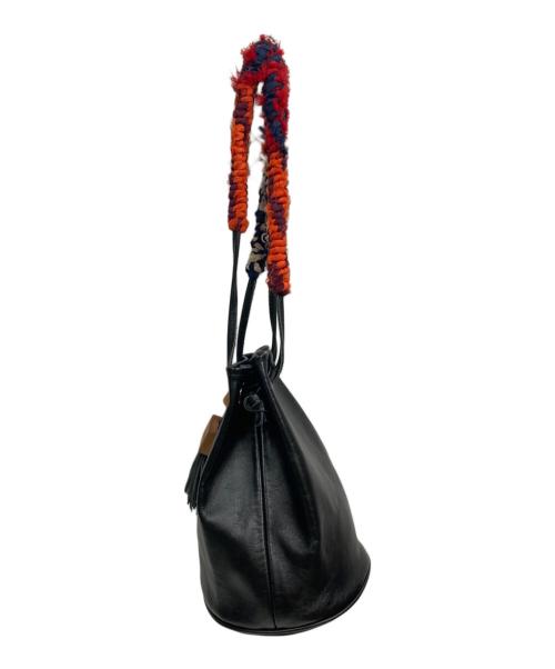 SALASUSU（サラスースー）SALASUSU (サラスースー) 本革 ブレイディングハンドルバッグ ブラックの古着・服飾アイテム