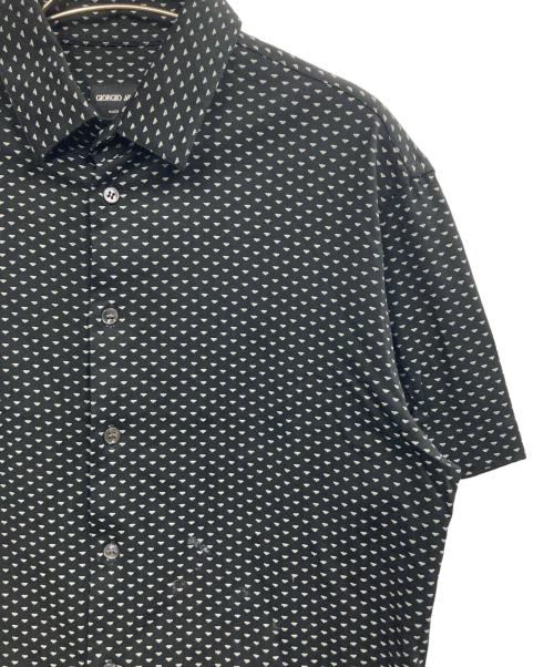 GIORGIO ARMANI（ジョルジオアルマーニ）GIORGIO ARMANI (ジョルジオアルマーニ) 総柄半袖シャツ ブラック サイズ:40の古着・服飾アイテム