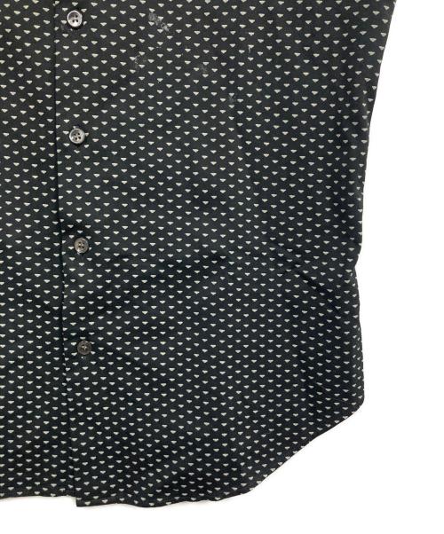 GIORGIO ARMANI（ジョルジオアルマーニ）GIORGIO ARMANI (ジョルジオアルマーニ) 総柄半袖シャツ ブラック サイズ:40の古着・服飾アイテム