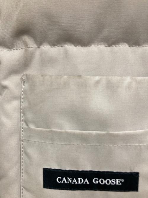 CANADA GOOSE（カナダグース）CANADA GOOSE (カナダグース) Freestyle Crew Vest ベージュ サイズ:Sの古着・服飾アイテム