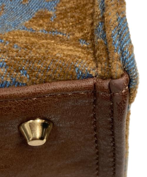 EAR（イア）EAR (イア) 柄トートバッグ ベージュ×ブルー 未使用品の古着・服飾アイテム