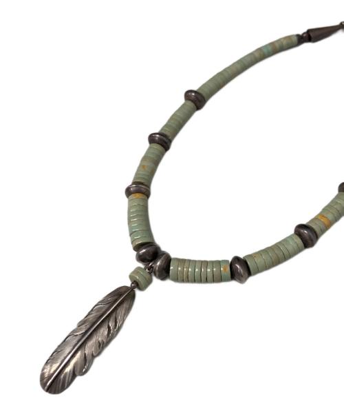 INDIAN JEWERY（インディアン ジュエリー）INDIAN JEWERY (インディアン ジュエリー) フェザーネックレス ライトグリーンの古着・服飾アイテム
