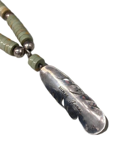 INDIAN JEWERY（インディアン ジュエリー）INDIAN JEWERY (インディアン ジュエリー) フェザーネックレス ライトグリーンの古着・服飾アイテム