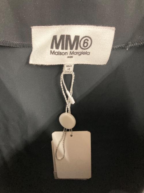 MM6 Maison Margiela（エムエムシックスメゾンマルジェラ）MM6 Maison Margiela (エムエムシックスメゾンマルジェラ) ドロップショルダーブラウス ブラック サイズ:36の古着・服飾アイテム