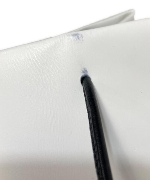 UNKNOWN PRODUCTS（アンノウン プロダクツ）UNKNOWN PRODUCTS (アンノウン プロダクツ) Ken Kagami (ケンカガミ) Leather Paper Bag ホワイトの古着・服飾アイテム