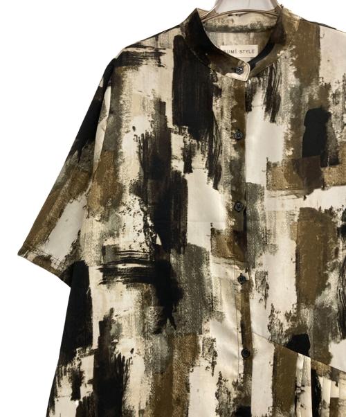 SUM1 STYLE（スミスタイル）SUM1 STYLE (スミスタイル) 半袖斜めプリーツワンピース マルチカラー サイズ:Fの古着・服飾アイテム
