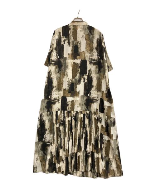 SUM1 STYLE（スミスタイル）SUM1 STYLE (スミスタイル) 半袖斜めプリーツワンピース マルチカラー サイズ:Fの古着・服飾アイテム