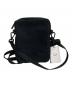 FRED PERRY (フレッドペリー) ナイロンバッジ スモールサイドバッグ ブラック 未使用品：5000円