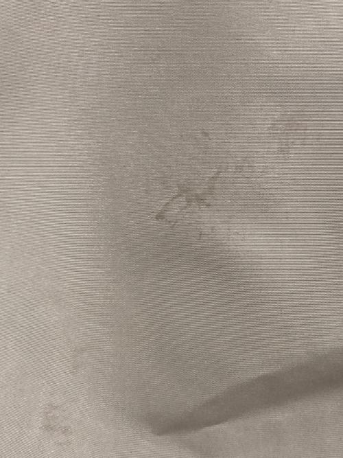 LOUIS VUITTON（ルイ ヴィトン）LOUIS VUITTON (ルイ ヴィトン) パッカブルナイロンコート ベージュ サイズ:44の古着・服飾アイテム