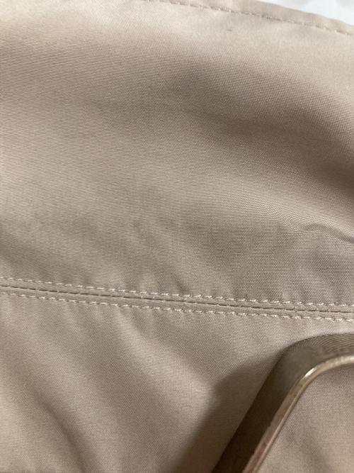 LOUIS VUITTON（ルイ ヴィトン）LOUIS VUITTON (ルイ ヴィトン) パッカブルナイロンコート ベージュ サイズ:44の古着・服飾アイテム