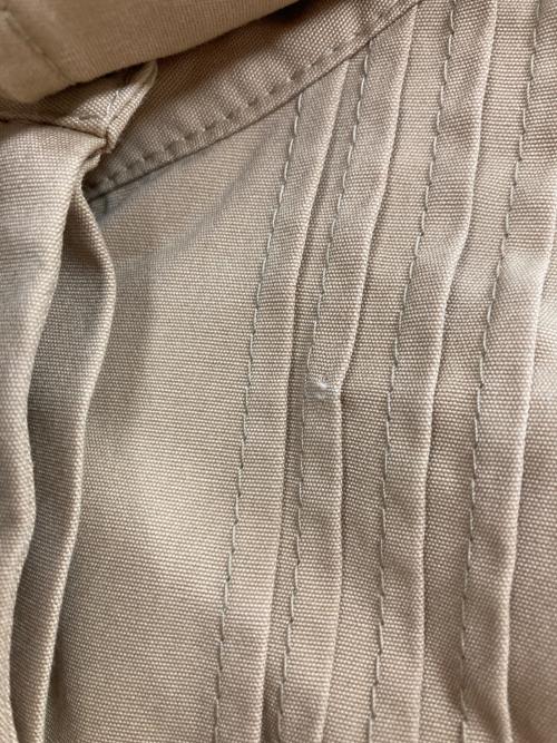 PRADA（プラダ）PRADA (プラダ) ポプリンクロップドシャツジャケット ベージュ サイズ:38の古着・服飾アイテム