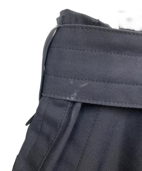 ISSEY MIYAKE MEN（イッセイミヤケメン）ISSEY MIYAKE MEN (イッセイミヤケメン) ベルテッドイージーパンツ ネイビー サイズ:3の古着・服飾アイテム