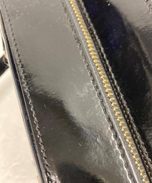 CHRISTIAN VILLA（クリスチャンヴィラ）CHRISTIAN VILLA (クリスチャンヴィラ) エナメル2WAYバッグ ブラックの古着・服飾アイテム