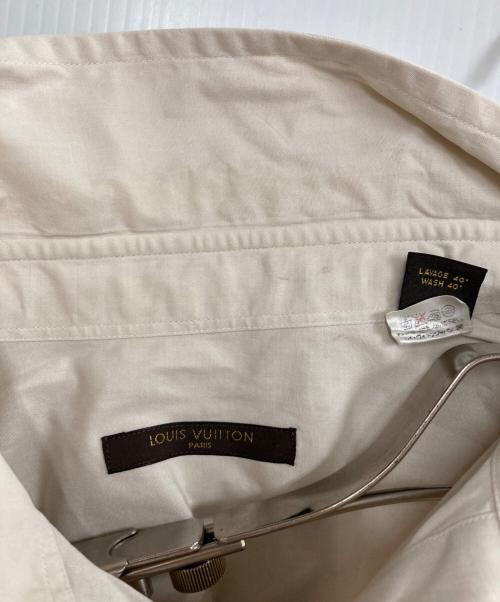 LOUIS VUITTON（ルイ ヴィトン）LOUIS VUITTON (ルイ ヴィトン) 半袖シャツ アイボリー サイズ:41 15 3/4の古着・服飾アイテム