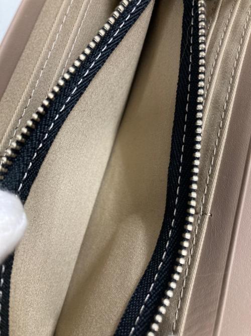 MARGARET HOWELL idea（マーガレット ハウエル アイディア）MARGARET HOWELL idea (マーガレット ハウエル アイディア) 長財布 ネイビーの古着・服飾アイテム