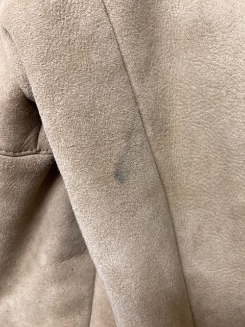 'S Max Mara（エスマックスマーラ）'S Max Mara (エスマックスマーラ) ノーカラームートンコート ベージュ サイズ:40の古着・服飾アイテム