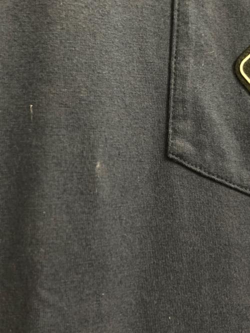 F.C.R.B.（エフシーレアルブリストル）F.C.R.B. (エフシーレアルブリストル) BIG VERTICAL LOGO POCKET TEE ネイビー サイズ:XLの古着・服飾アイテム