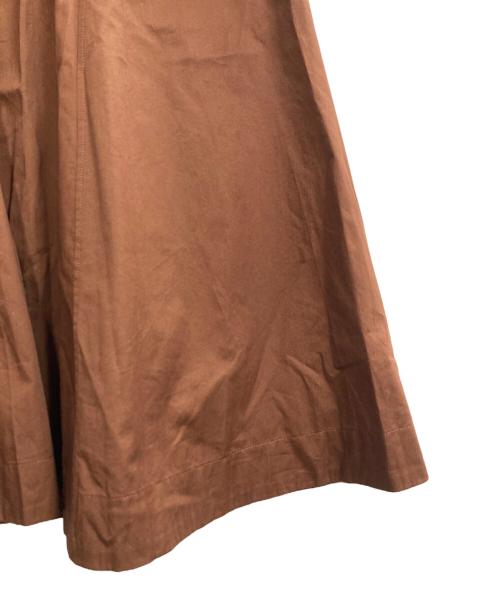 MARGARET HOWELL（マーガレットハウエル）MARGARET HOWELL (マーガレットハウエル) WASHED COTTON SATIN スカート ブラウン サイズ:1の古着・服飾アイテム