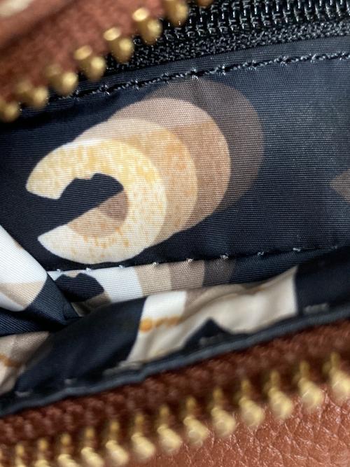 MARC JACOBS（マークジェイコブス）MARC JACOBS (マークジェイコブス) 2WAYミニクルーザーバッグ ブラウンの古着・服飾アイテム