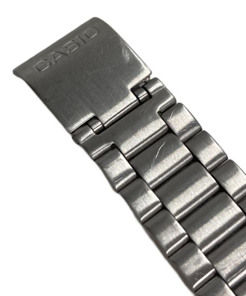 CASIO（カシオ）CASIO (カシオ) デジタルウォッチ ゴールドの古着・服飾アイテム