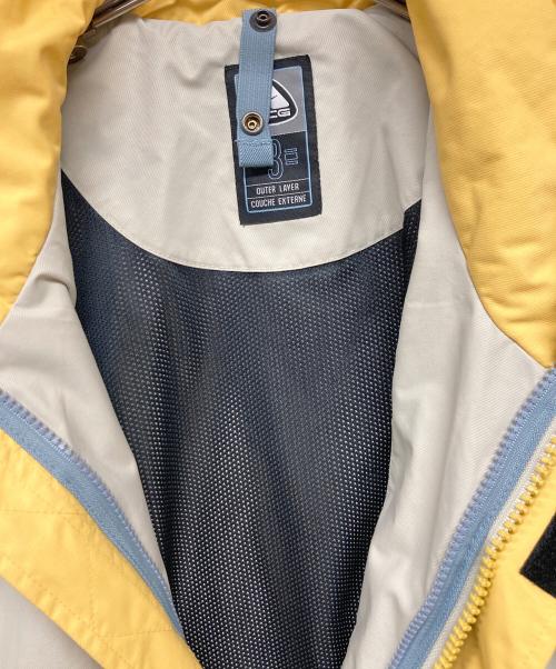 NIKE ACG（ナイキエーシージー）NIKE ACG (ナイキエーシージー) ナイロンジャケット ベージュ サイズ:WOMENS Mの古着・服飾アイテム