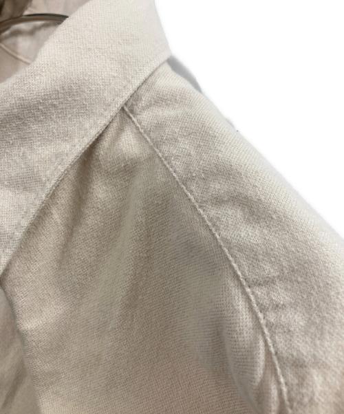 C.P COMPANY（シーピーカンパニー）C.P COMPANY (シーピーカンパニー) フルコットンシャツ ベージュ サイズ:3の古着・服飾アイテム