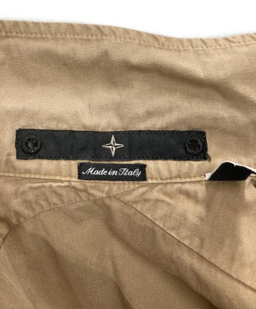 STONE ISLAND（ストーンアイランド）STONE ISLAND (ストーンアイランド) 7分袖シャツ ベージュ サイズ:Sの古着・服飾アイテム