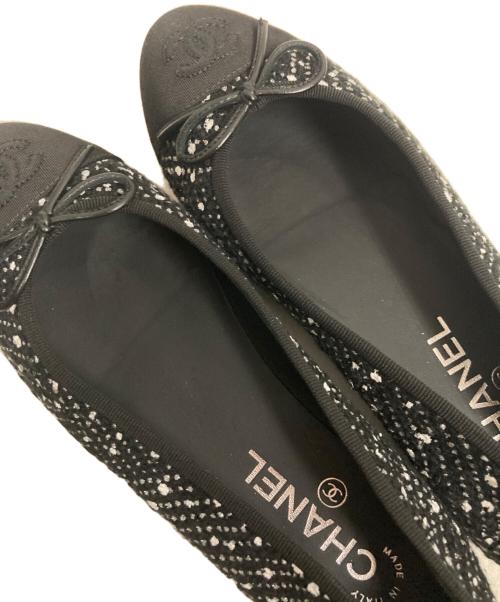 CHANEL（シャネル）CHANEL (シャネル) ココマークツイードバレエパンプス ブラック サイズ:37の古着・服飾アイテム