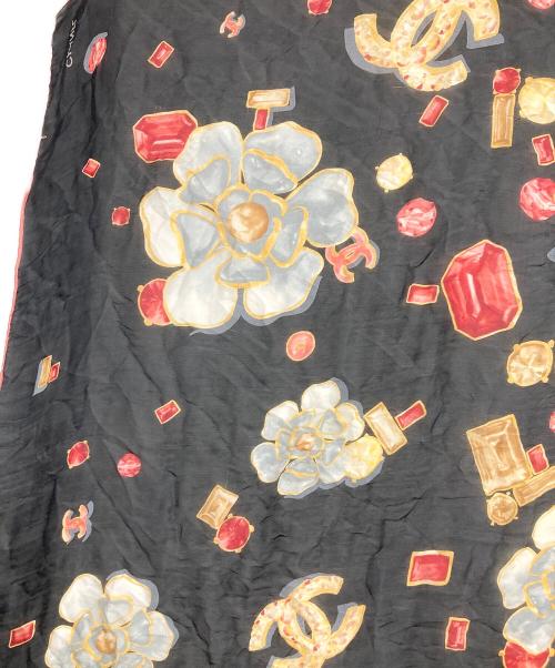 CHANEL（シャネル）CHANEL (シャネル) ビジュー柄ココマークシルクスカーフ ブラックの古着・服飾アイテム