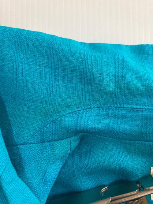 Yves Saint Laurent（イヴサンローラン）Yves Saint Laurent (イヴサンローラン) ショートジャケット ブルー サイズ:38の古着・服飾アイテム