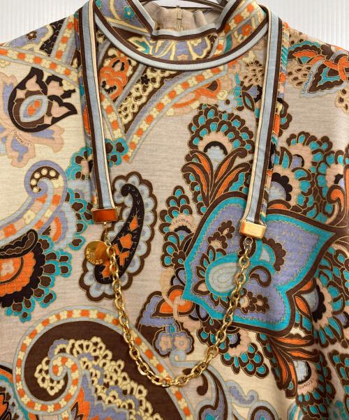 LEONARD（レオナール）LEONARD (レオナール) ベルテッドペイズリー柄ワンピース ベージュ サイズ:Ｍの古着・服飾アイテム