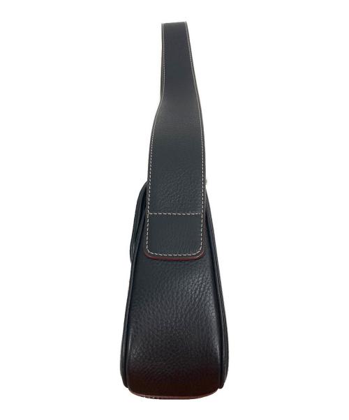 BURBERRY LONDON（バーバリーロンドン）BURBERRY LONDON (バーバリーロンドン) レザーワンショルダーバッグ ブラックの古着・服飾アイテム
