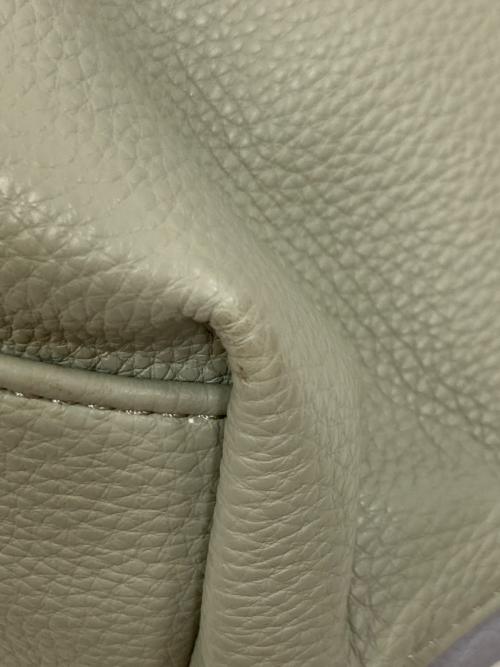 ear PAPILLONNER（イアパピヨネ）ear PAPILLONNER (イアパピヨネ) 樹脂パーツワンハンドルバッグ ミントの古着・服飾アイテム