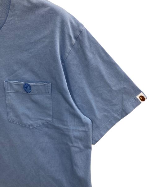 A BATHING APE（アベイシングエイプ）A BATHING APE (アベイシングエイプ) パッチTシャツ スカイブルー サイズ:Lの古着・服飾アイテム