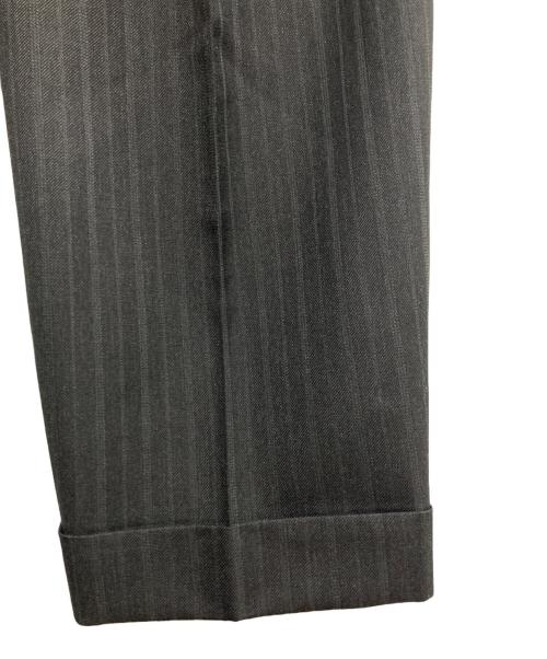 MARGARET HOWELL（マーガレットハウエル）MARGARET HOWELL (マーガレットハウエル) Lovat morning stripe wool twill パンツ グレーの古着・服飾アイテム