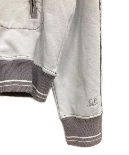 C.P COMPANY（シーピーカンパニー）C.P COMPANY (シーピーカンパニー) ナイロンフードジップジャケット グレー×パープル サイズ:Lの古着・服飾アイテム