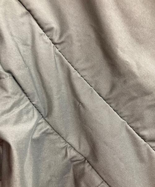 ARMANI COLLEZIONI（アルマーニ コレツィオーニ）ARMANI COLLEZIONI (アルマーニ コレツィオーニ) ショートトレンチコート グレー サイズ:44の古着・服飾アイテム