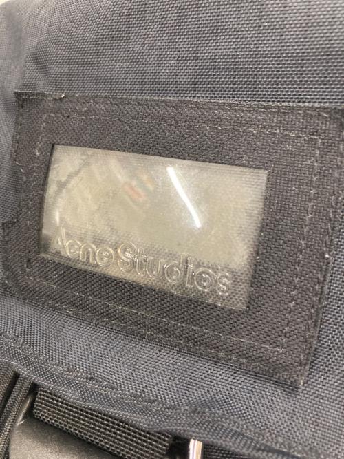 Acne studios（アクネ ストゥディオズ）Acne studios (アクネ ストゥディオズ) リュック ブラックの古着・服飾アイテム