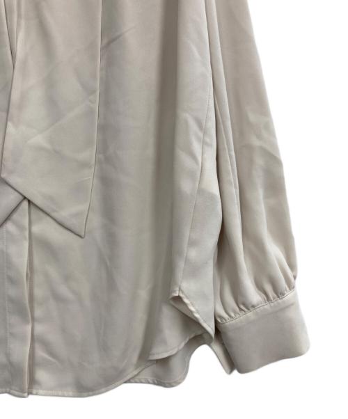 theory luxe（セオリーリュクス）theory luxe (セオリーリュクス) HEAVY.PEARL  ボウタイブラウス アイボリー サイズ:42の古着・服飾アイテム