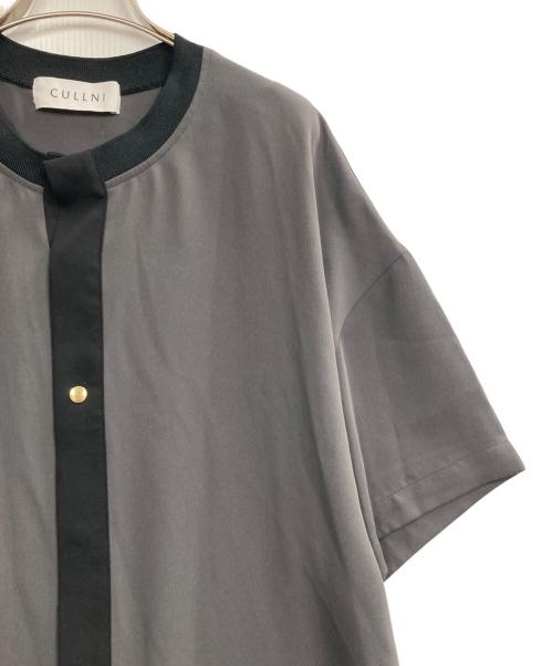 CULLNI（クルニ）CULLNI (クルニ) ショートスリーブシャツ グレーの古着・服飾アイテム
