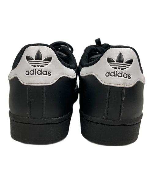 adidas（アディダス）adidas (アディダス) ローカットスニーカー ブラック サイズ:24.5の古着・服飾アイテム